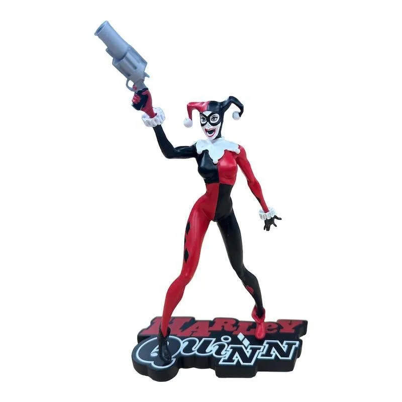 (DAMAGED) HARLEY QUINN RED WHITE & BLACK STATUE BY JIM LEE